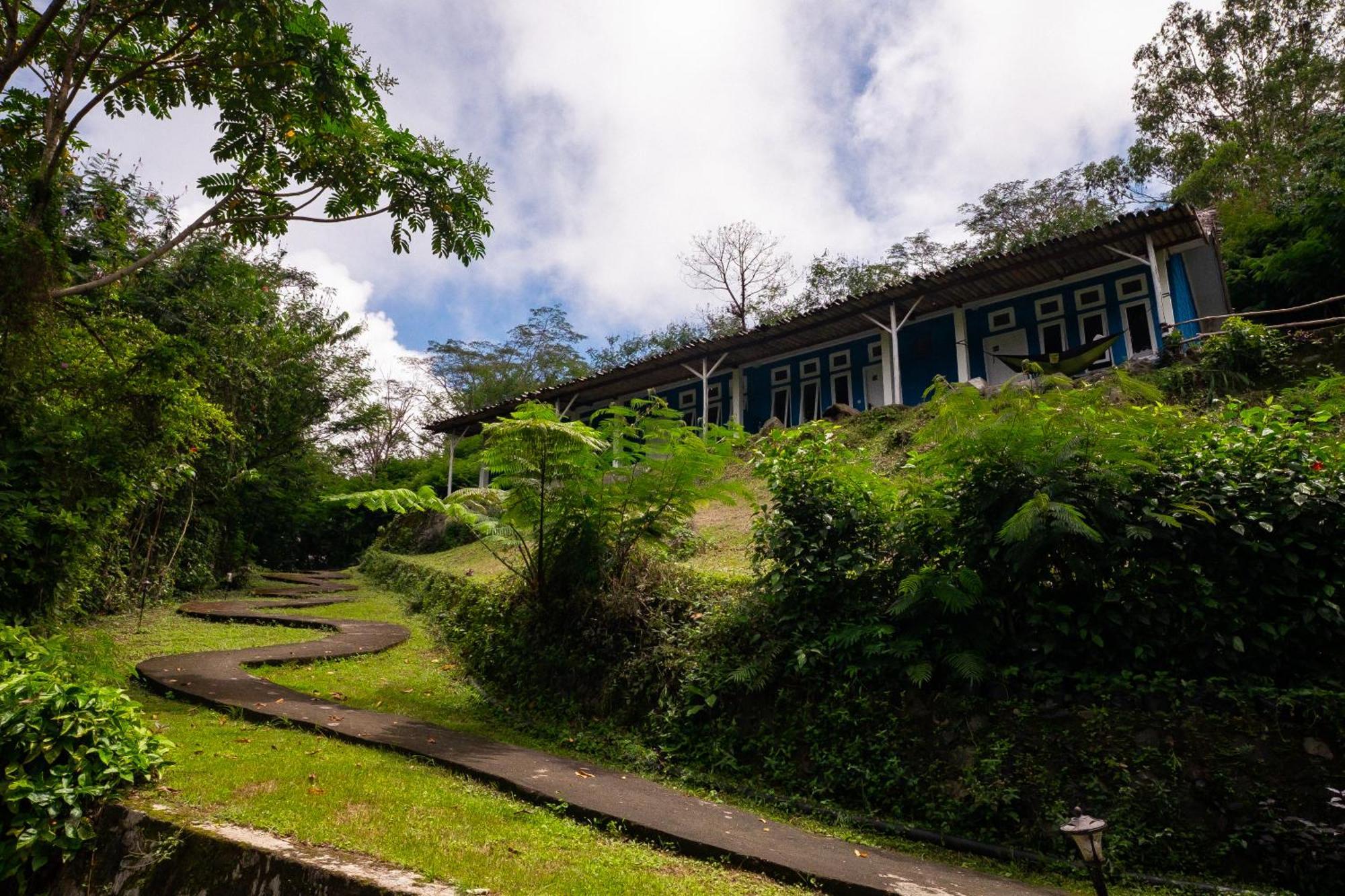 Manulalu B&B Bajawa Kültér fotó